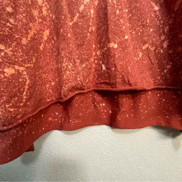 Johnny Was Embroidered Custom Bleach Dye Top - Picture 4 of 8